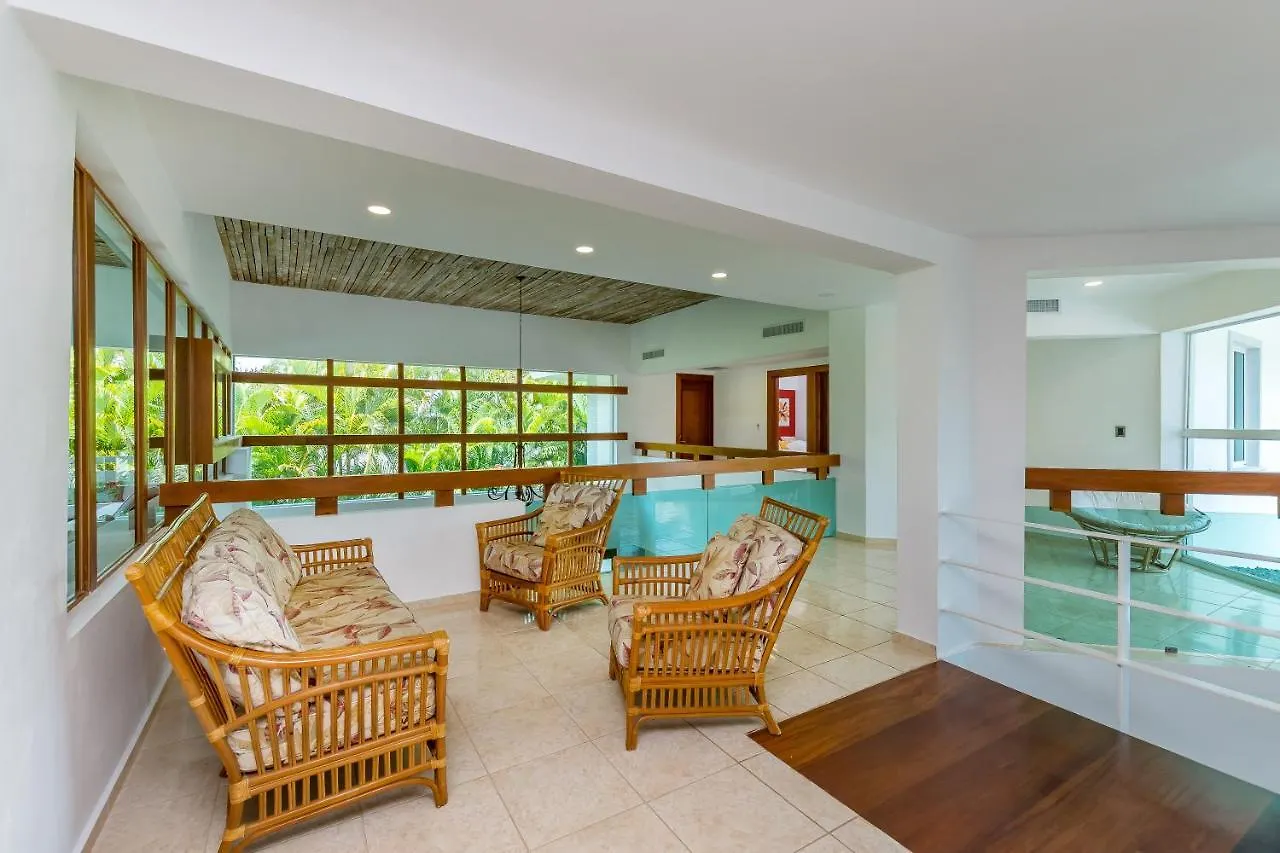 Exclusive Punta Cana Resort And Club Pool Villas