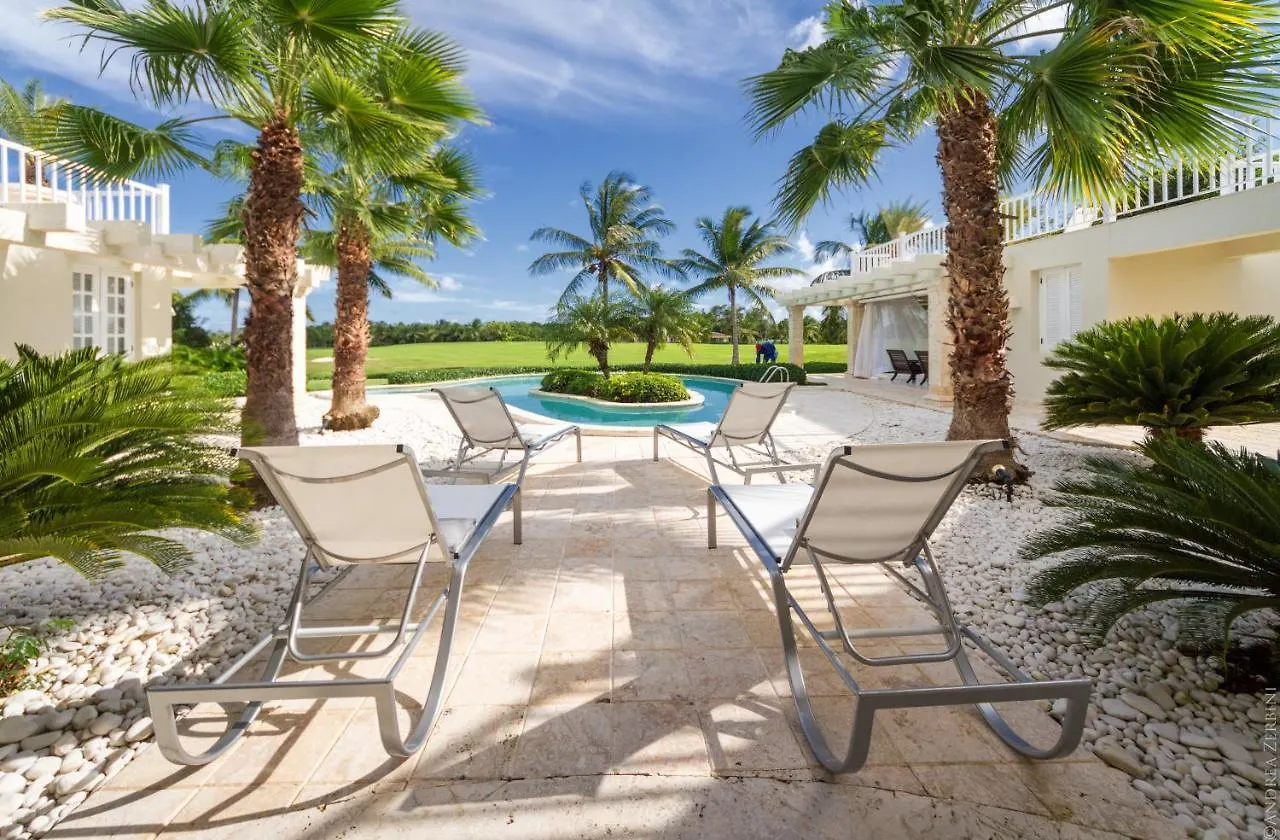 Exclusive Punta Cana Resort And Club Pool Villas