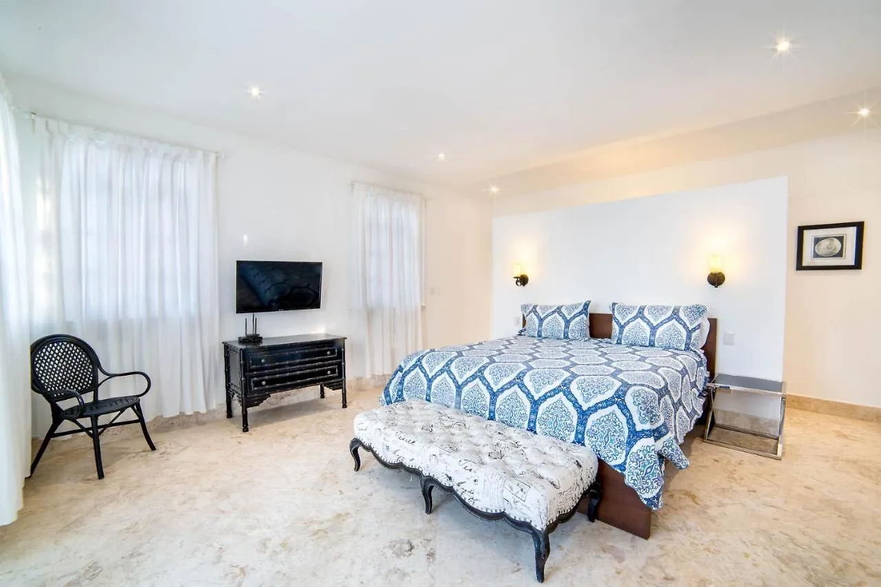 Exclusive Punta Cana Resort And Club Pool Villas