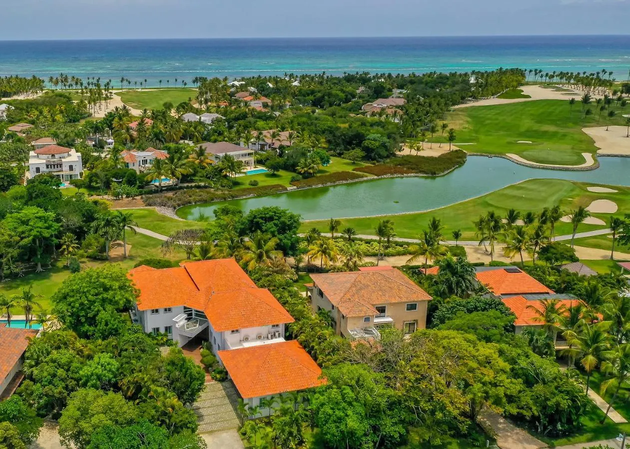Exclusive Punta Cana Resort And Club Pool Villas