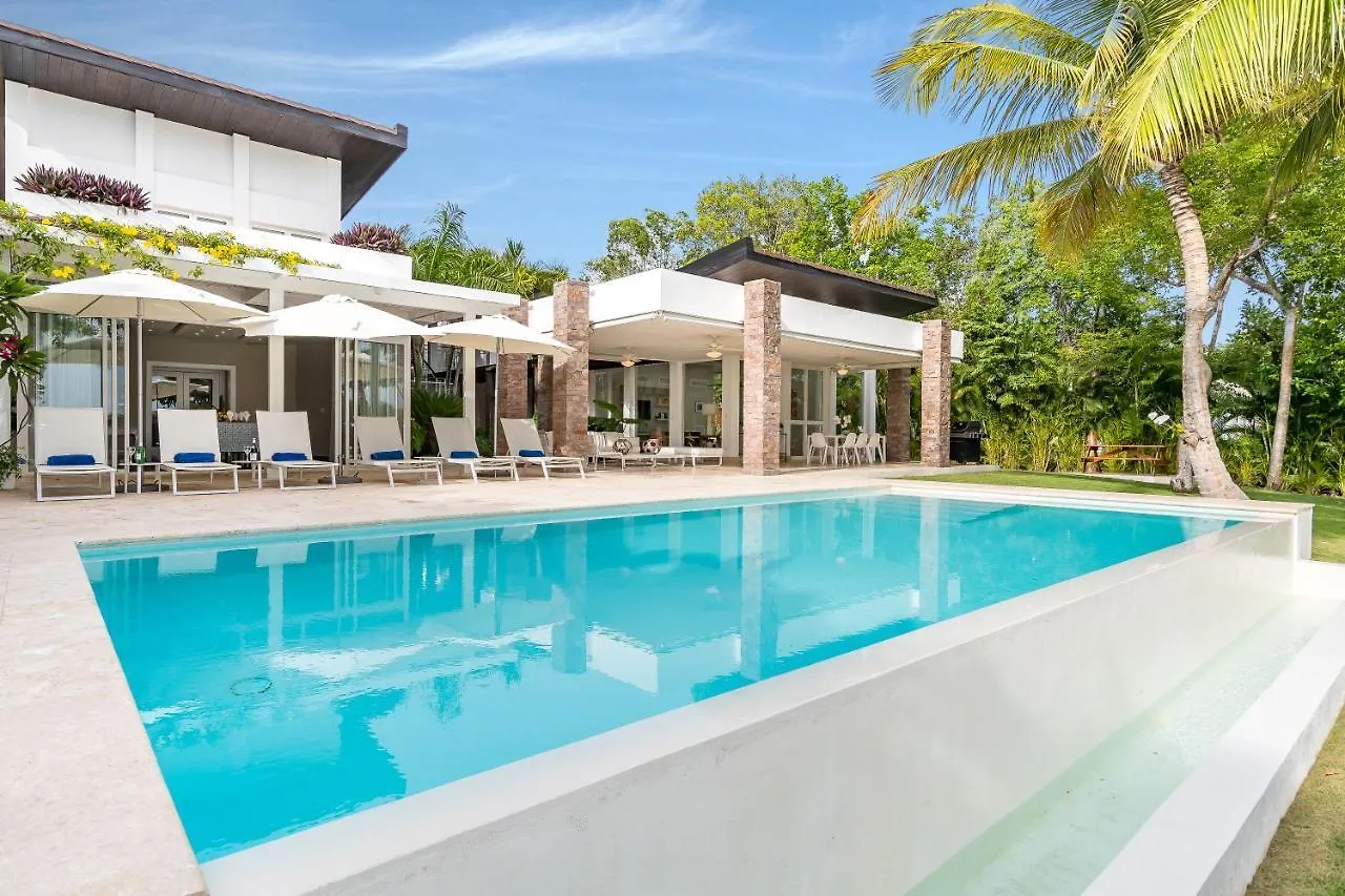 Exclusive Punta Cana Resort And Club Pool Villas