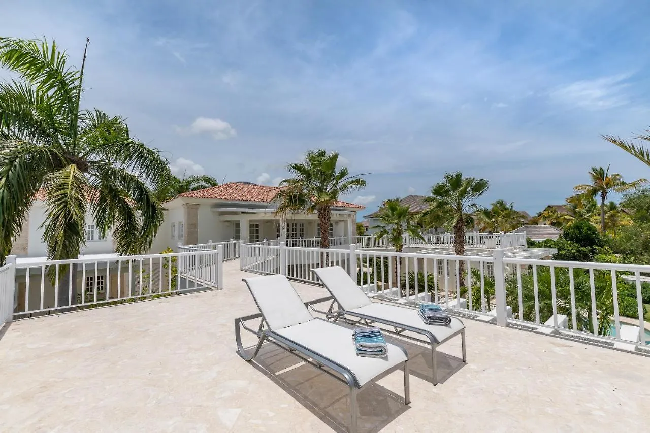 Exclusive Punta Cana Resort And Club Pool Villas