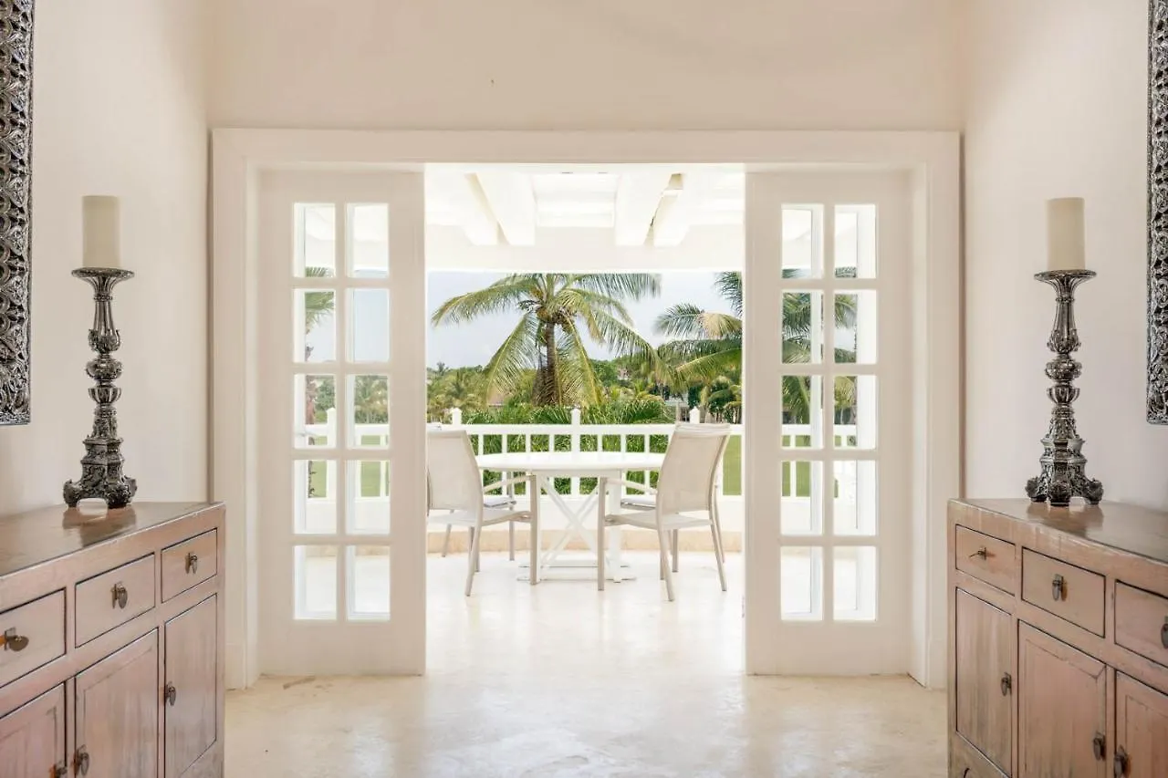 Exclusive Punta Cana Resort And Club Pool Villas