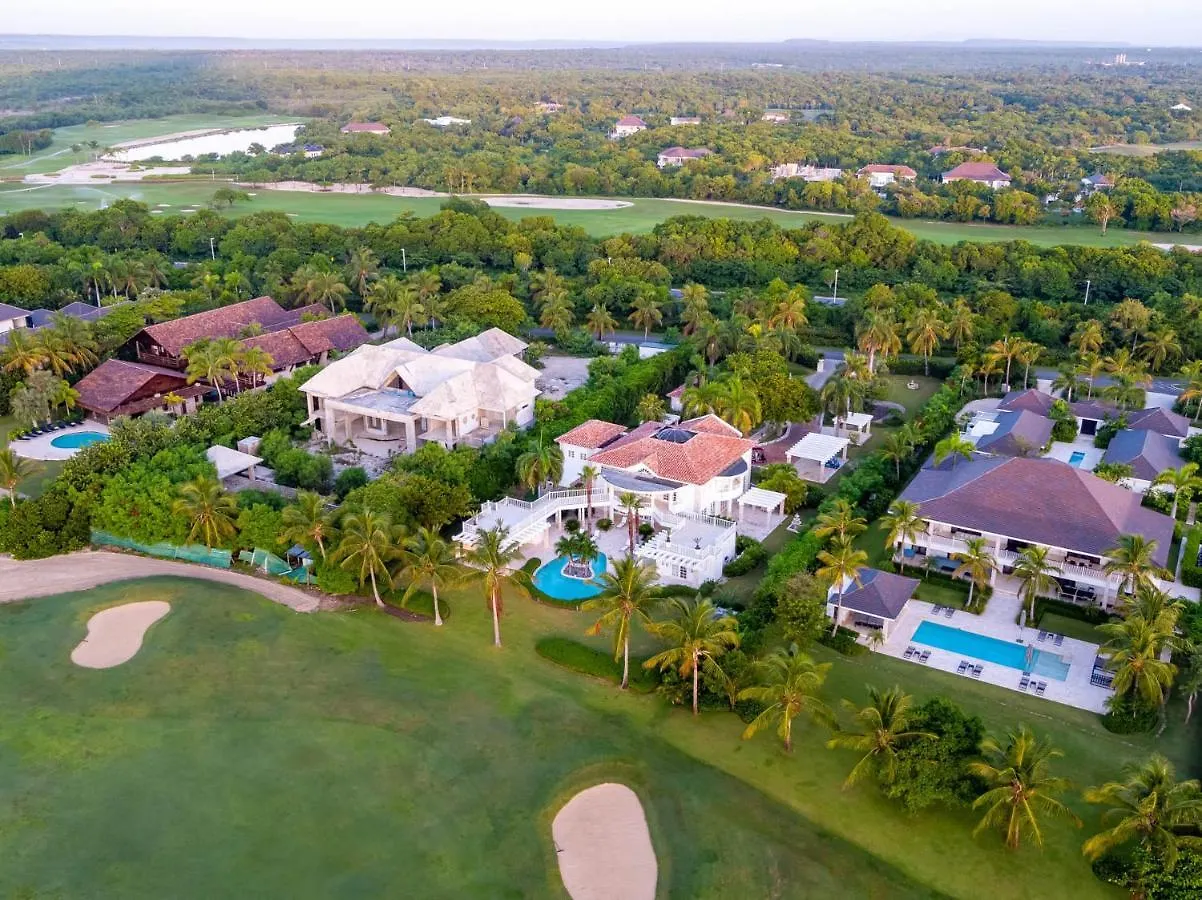 Exclusive Punta Cana Resort And Club Pool Villas