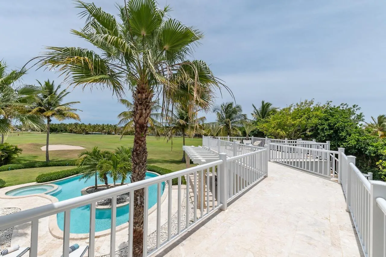 Exclusive Punta Cana Resort And Club Pool Villas