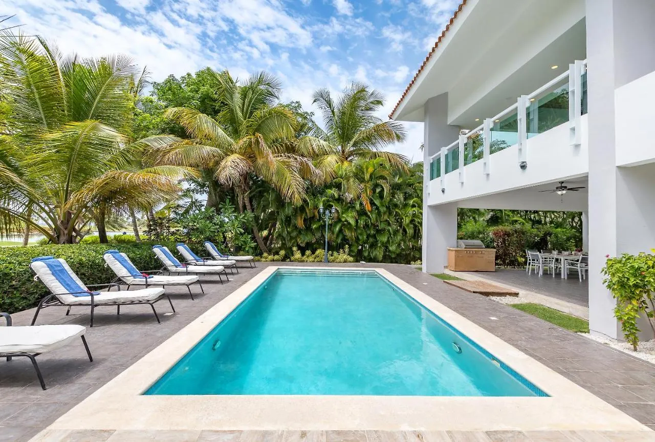 Exclusive Punta Cana Resort And Club Pool Villas 0*,  Dominican Republic