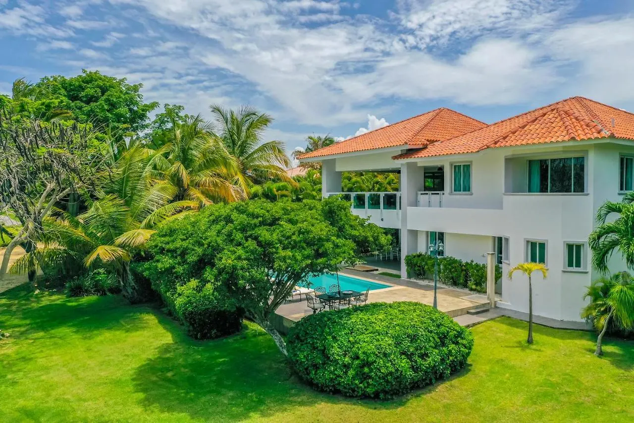 Exclusive Punta Cana Resort And Club Pool Villas 0*,  Dominican Republic